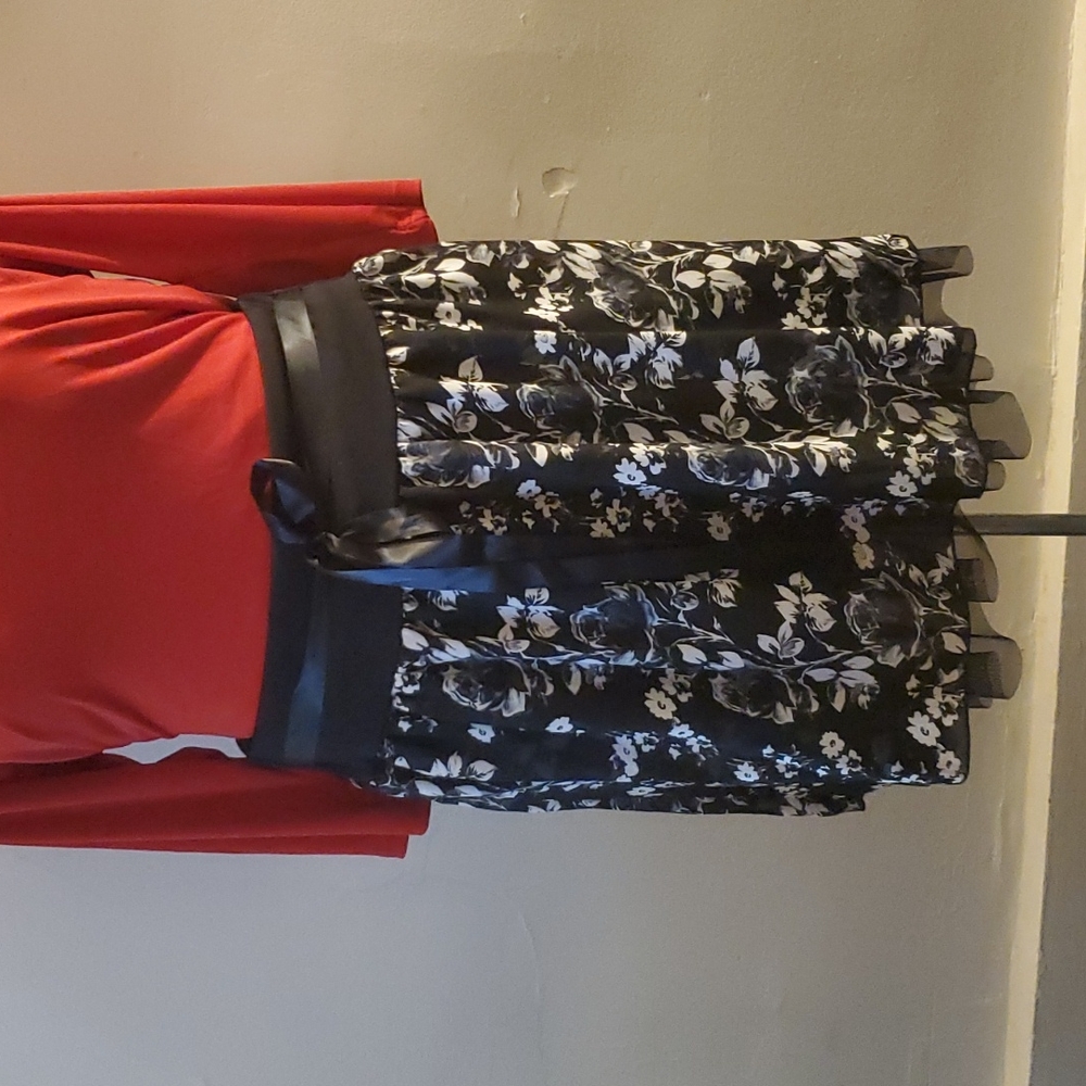 Womans Skirt